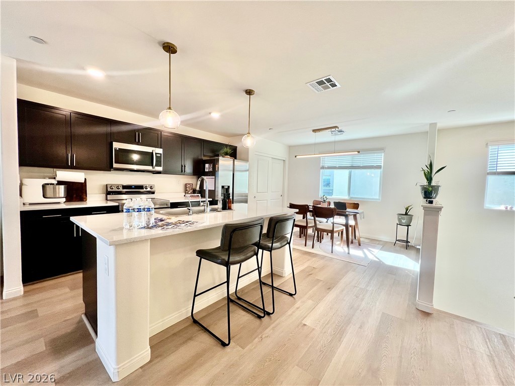 6843 Truffle Gray Street