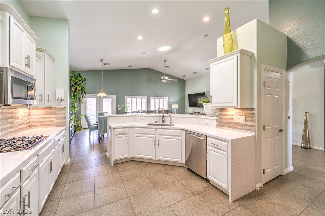 8327 Bowman Woods Circle