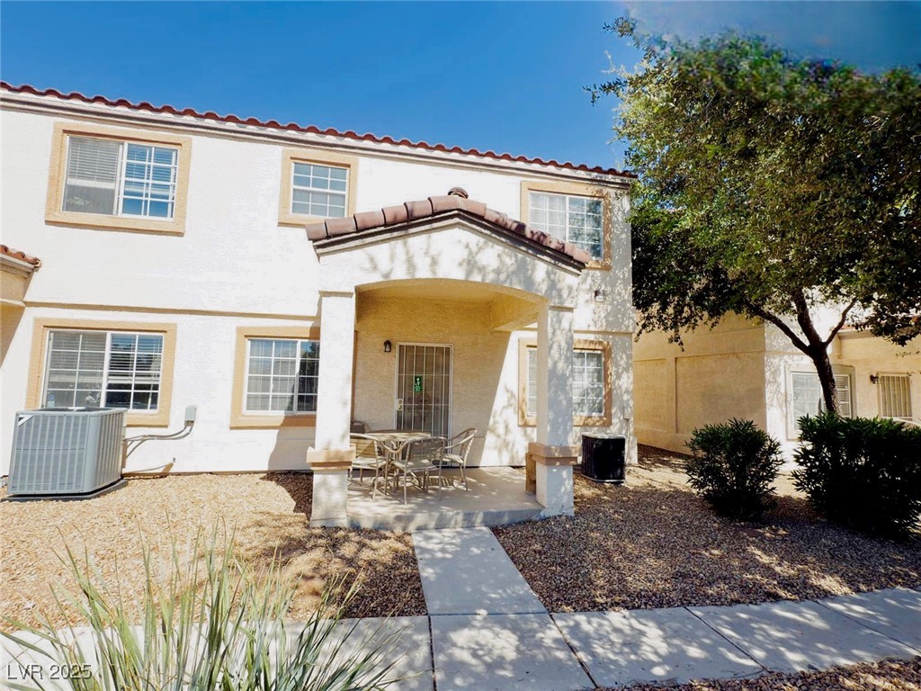 5330 E Charleston Boulevard 113