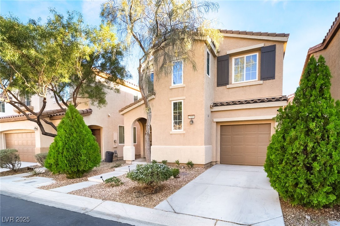 7555 Luna Bella Avenue