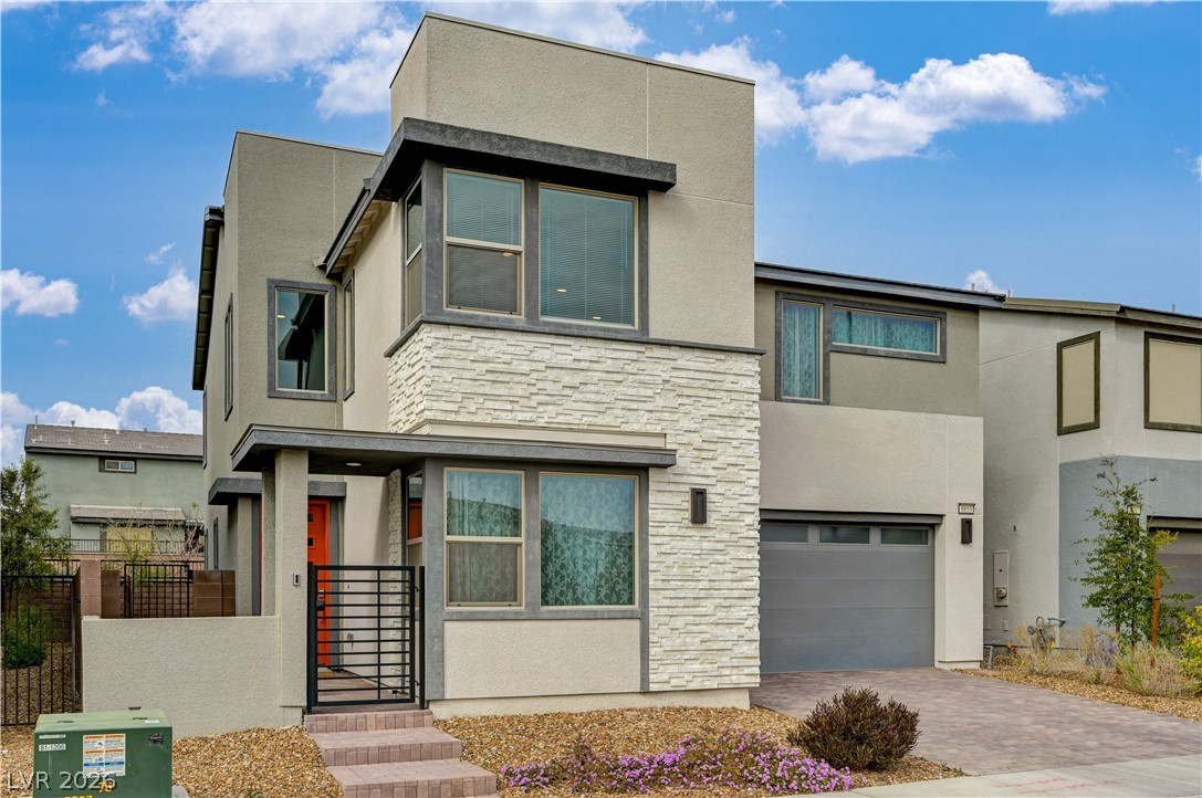 6853 Desert Finch Street