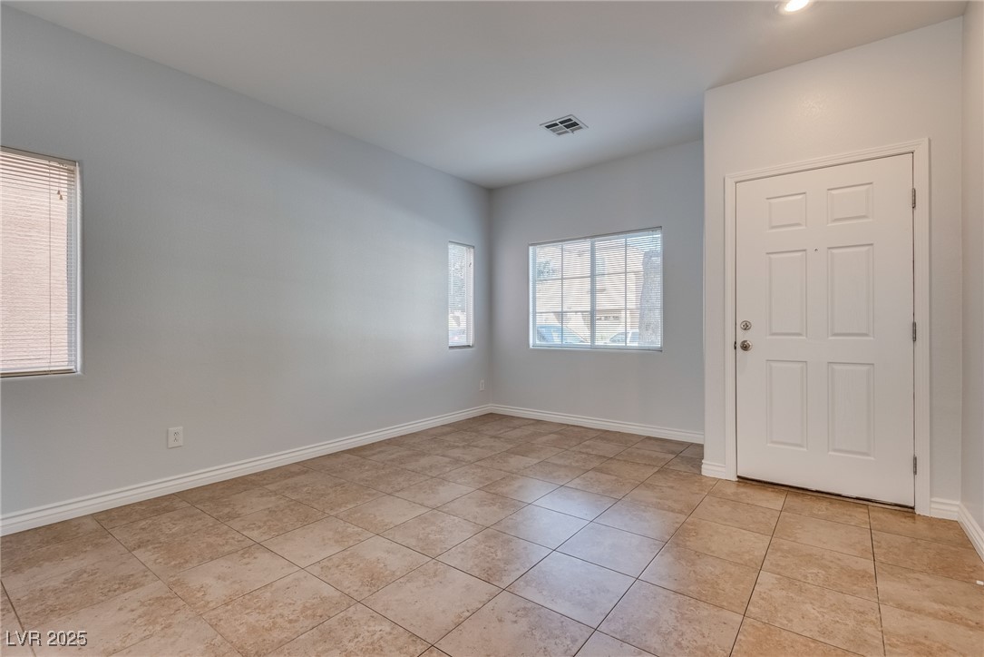 7463 Grizzly Giant Street