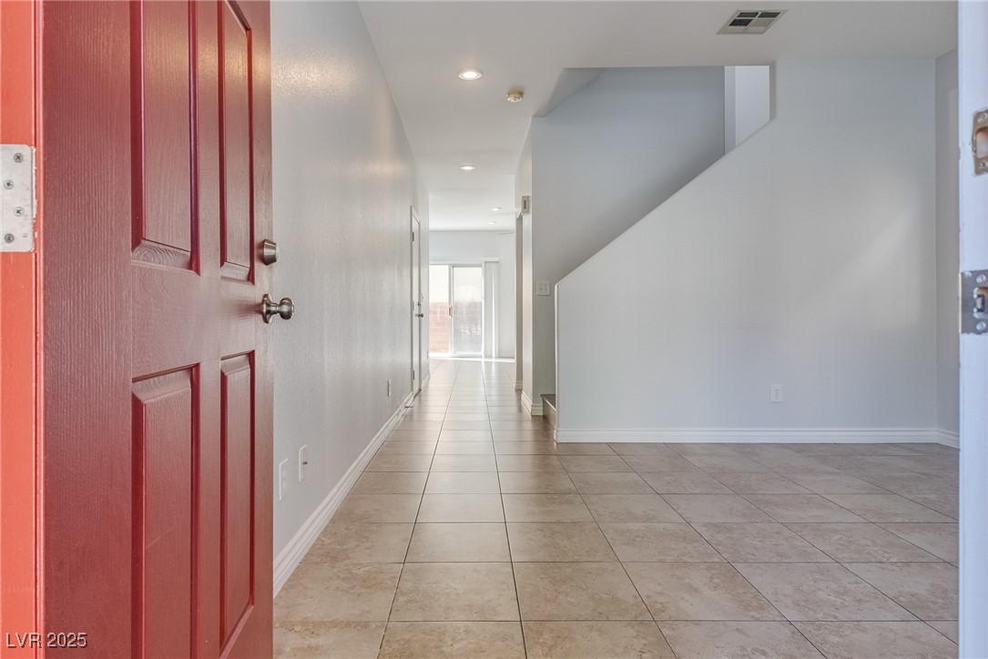 7463 Grizzly Giant Street