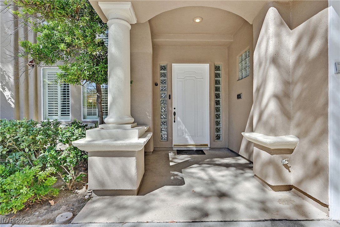 8460 Carmel Ridge Court