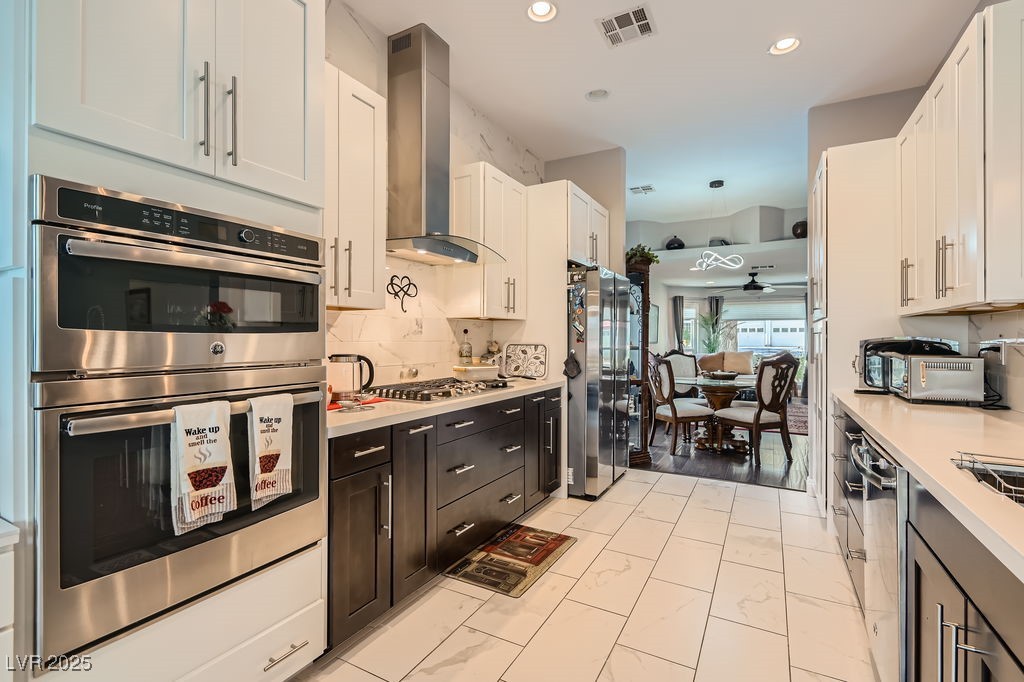 5021 Cliffrose Drive
