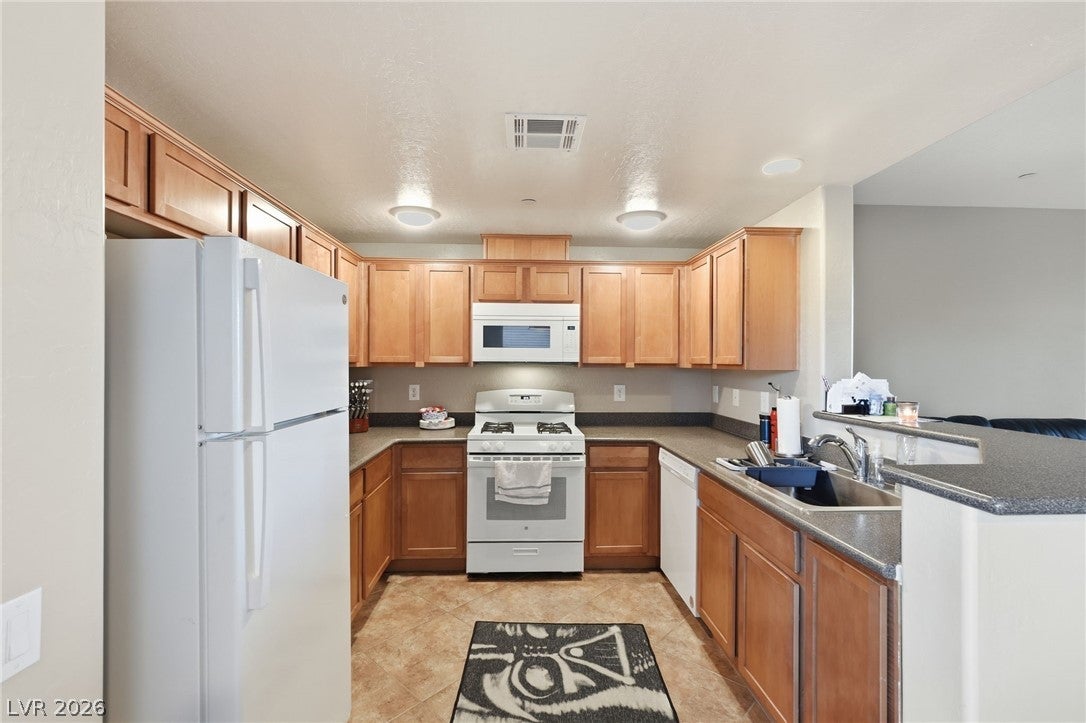 6868 Sky Pointe Drive 1073