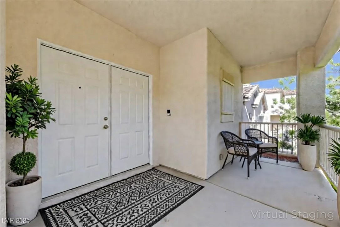 9004 Snowtrack Avenue