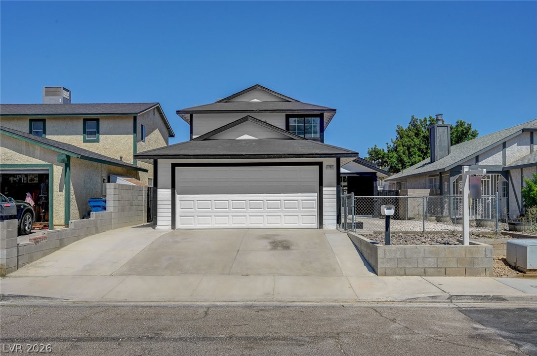 1702 Mapleleaf Street