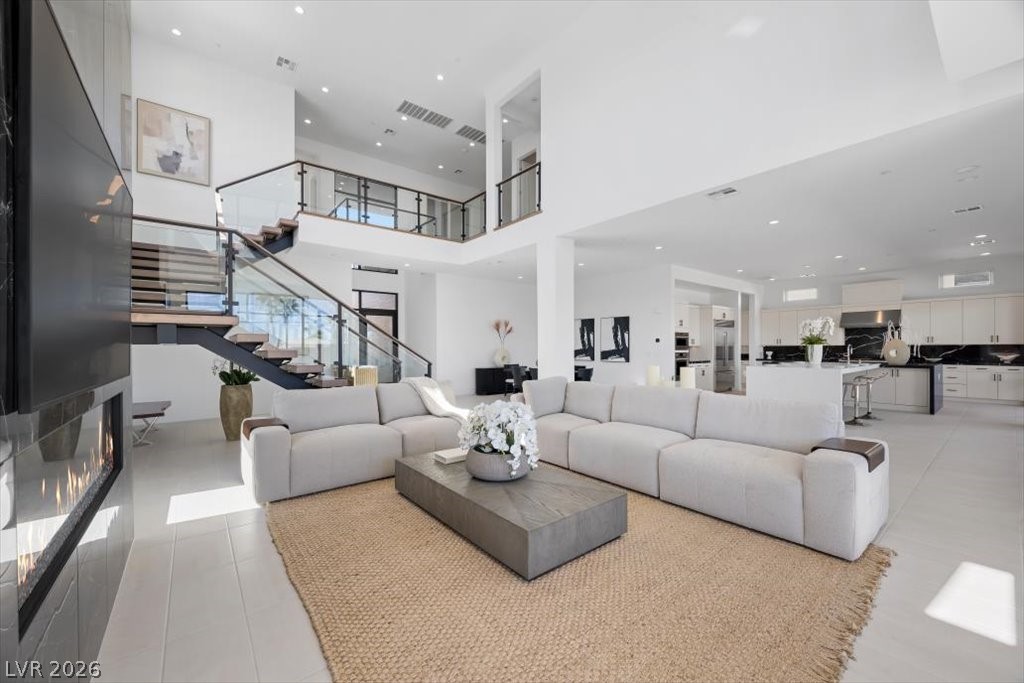 4814 Shady Ridge Drive