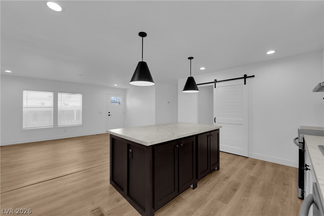 2253 Clinton Lane