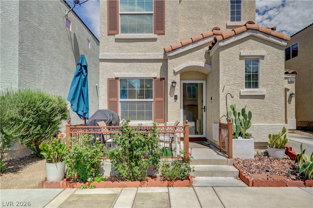 10374 Midnight Iris Street