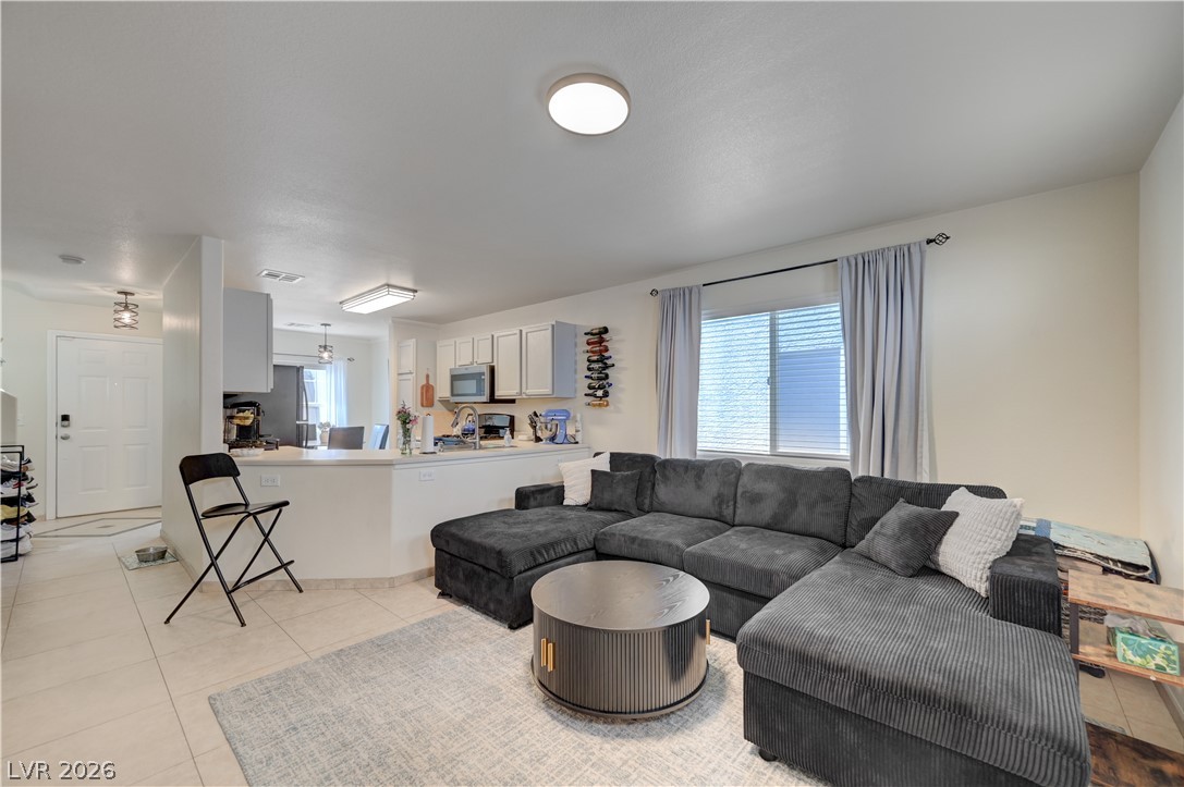 10374 Midnight Iris Street