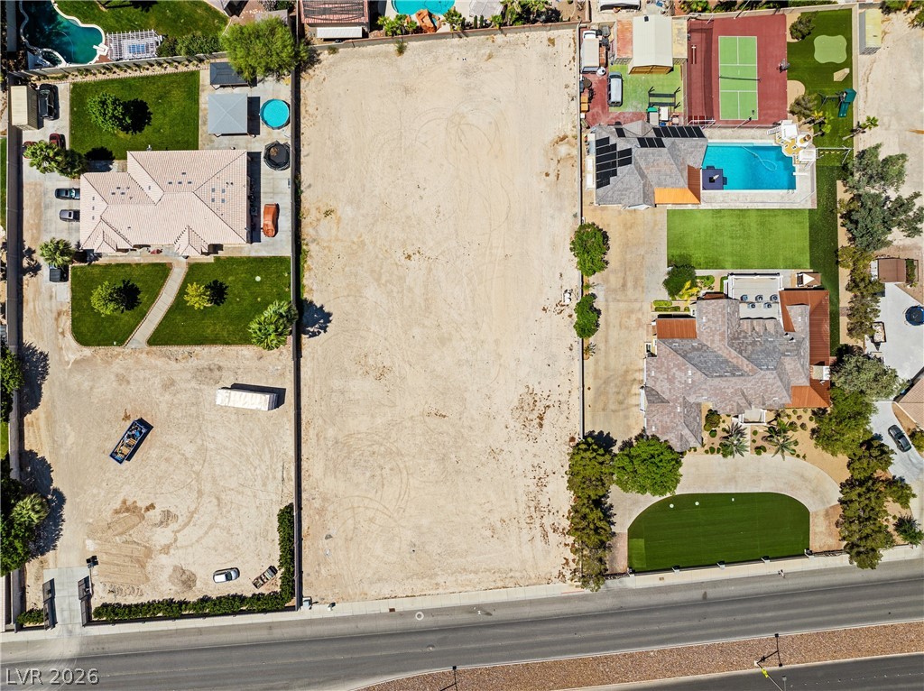 5200 Grand Teton Drive