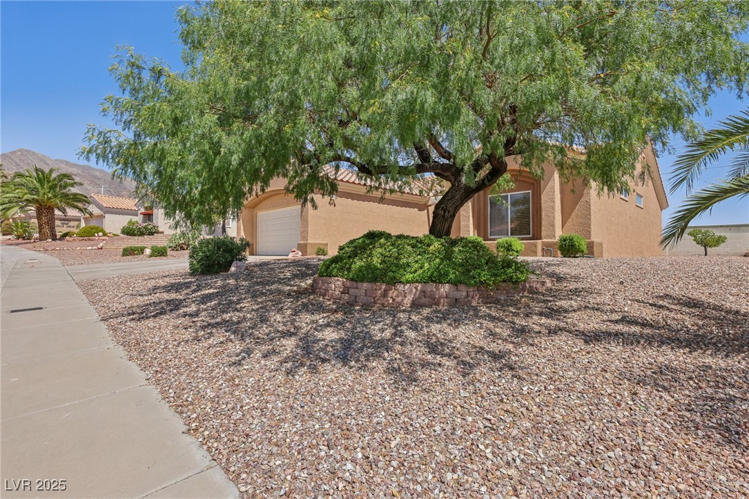 Properties 2 10428 Villa Ridge Drive