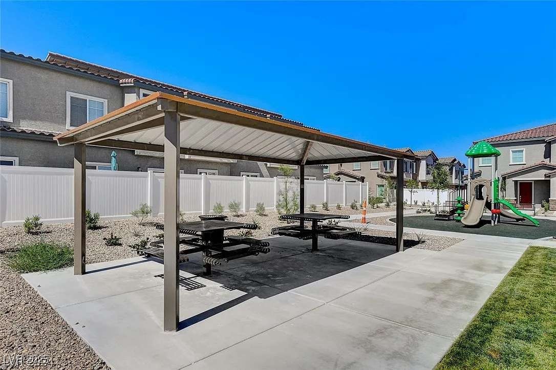7332 N Decatur Boulevard #2, North Las Vegas, Nevada image 10