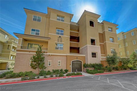 Condo For Rent - 9129 Las Manaitas Avenue #302<br/> Las Vegas, NV 89144