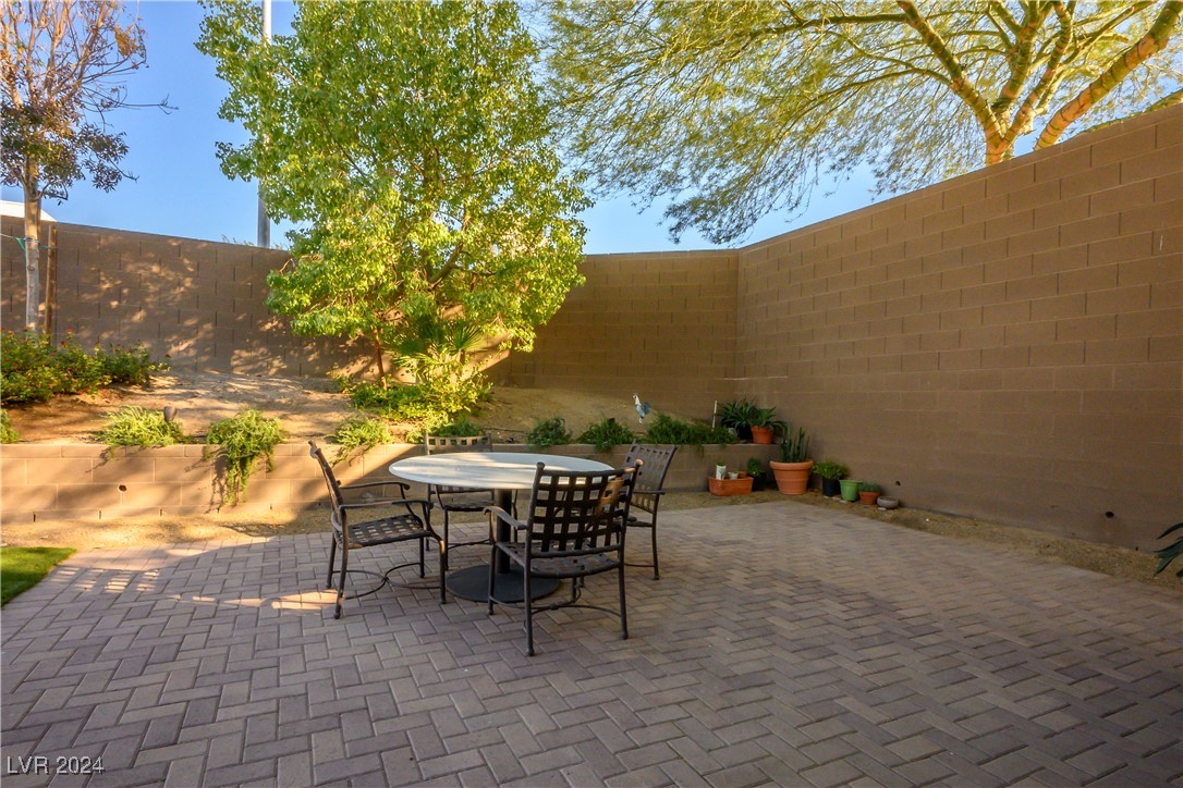 300 Sidewheeler Street, Henderson, Nevada image 19