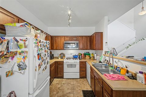 Tiny photo for 10514 Gold Shadow Avenue, Las Vegas, NV 89129 (MLS # 2792959)