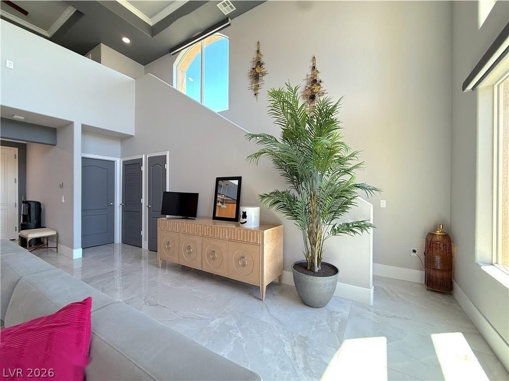 38 E Serene Avenue 437
