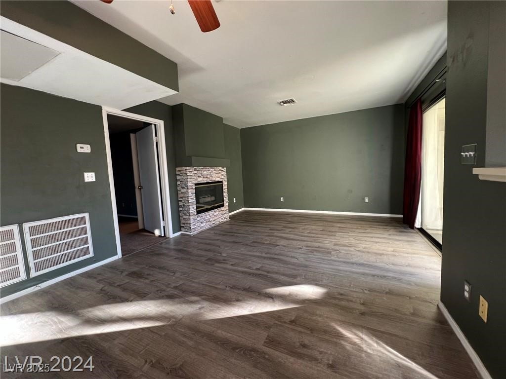 4855 S Torrey Pines Drive #201, Las Vegas, Nevada image 2