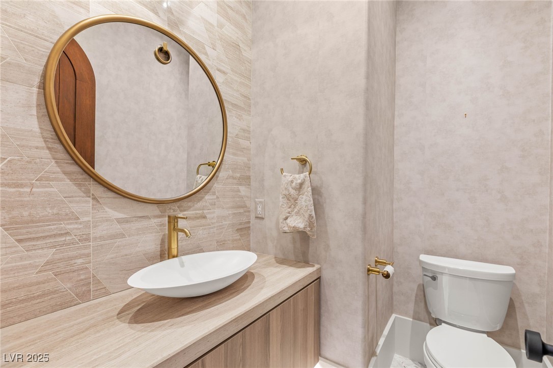 Las Vegas, Nevada 89141, United States, 4 Bedrooms Bedrooms, ,4 BathroomsBathrooms,Residential,Active,150286