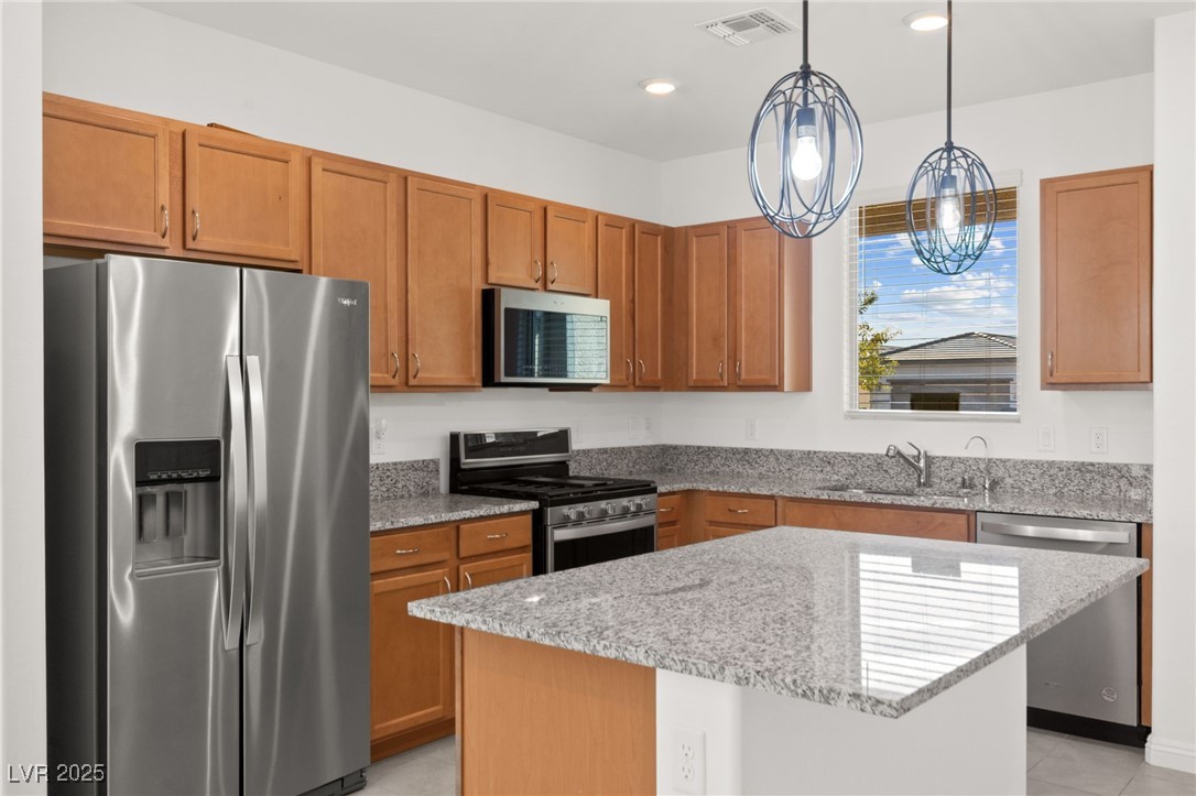 Properties 4 2384 Albury Avenue