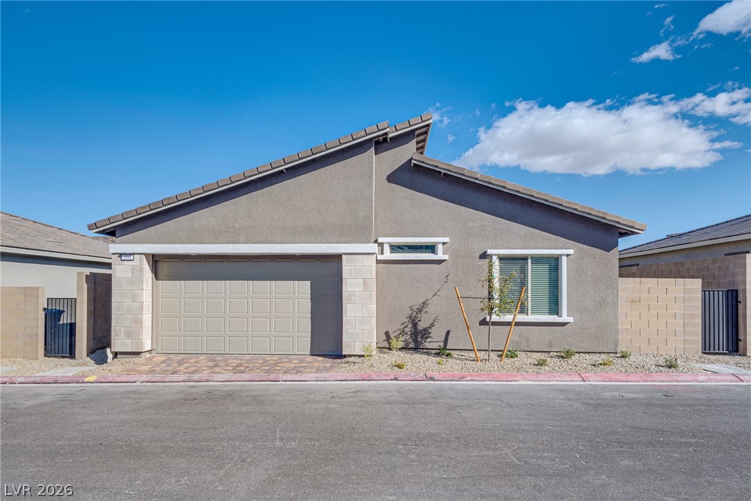 900 Elmwood Forest Lane