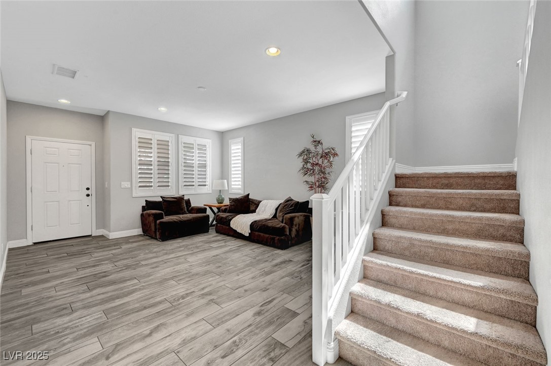 10583 Saguaro Blossom Street, Las Vegas, Nevada image 7