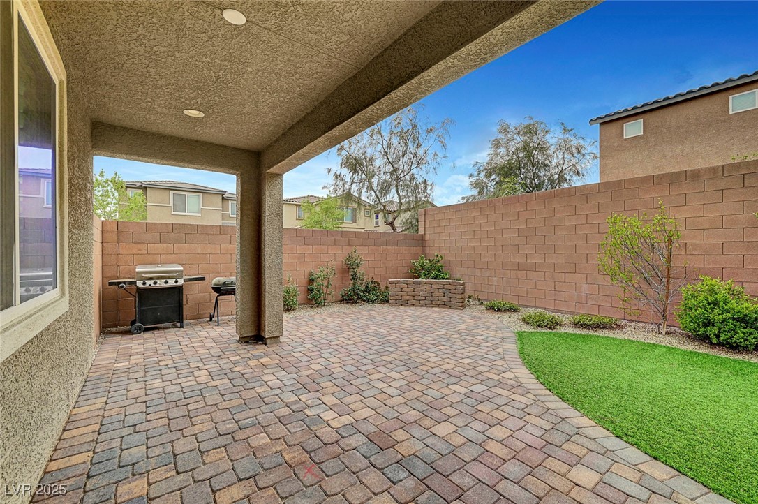 10583 Saguaro Blossom Street, Las Vegas, Nevada image 49