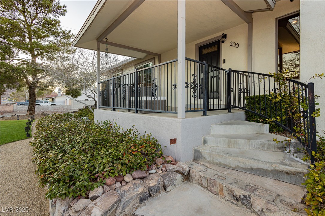 200 E Desert Rose Drive, Henderson, Nevada image 5