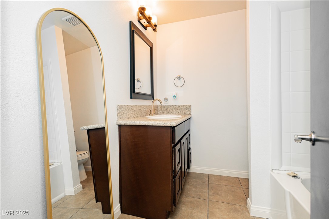 200 E Desert Rose Drive, Henderson, Nevada image 41