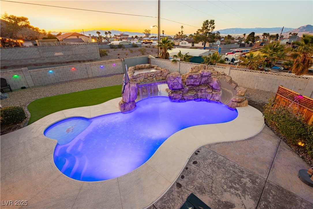200 E Desert Rose Drive, Henderson, Nevada image 1