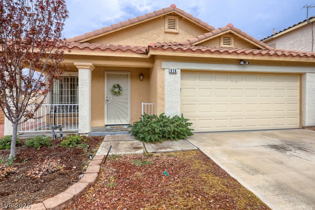 976 Skyforest Drive