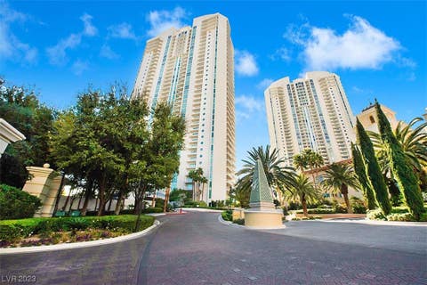 Photo of 2777 Paradise Road #3006, Las Vegas, NV 89109 (MLS # 2503457)