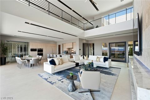 Photo of 5 Falling Ridge Lane, Henderson, NV 89011 (MLS # 2536279)