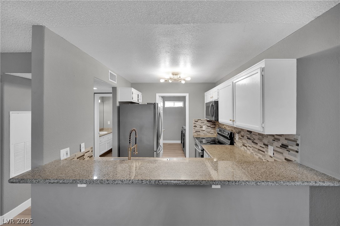 1800 Edmond Street 163