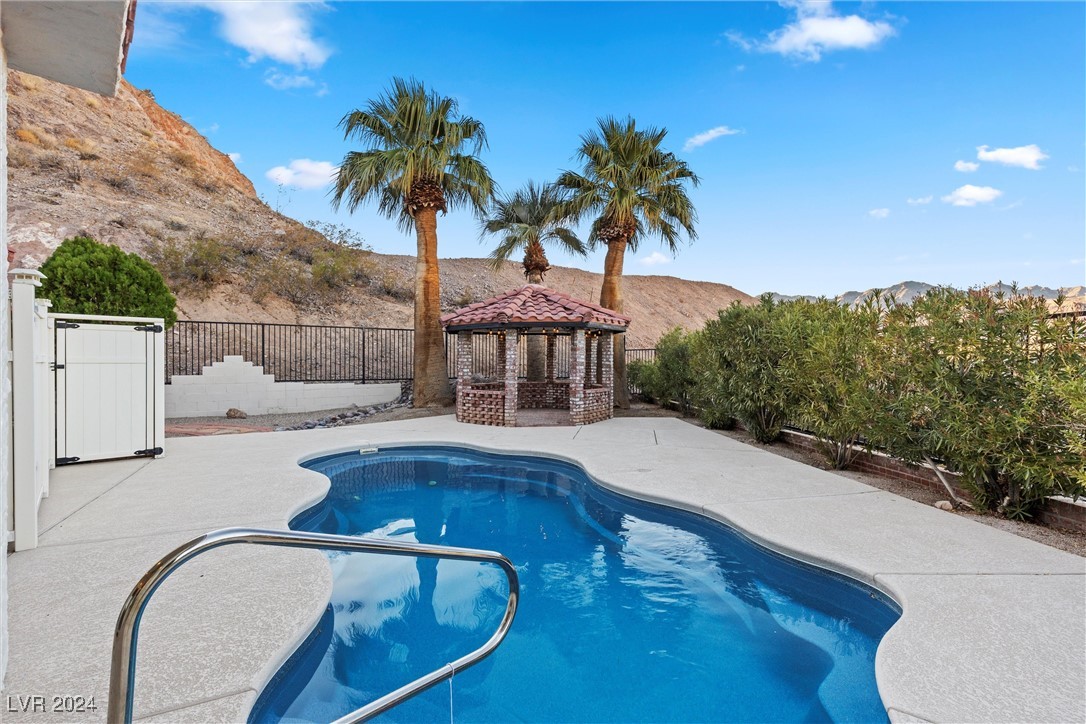 220 Hallett Cove Court, Boulder City, Nevada image 5