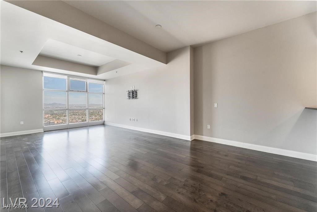 150 Las Vegas Boulevard 2512