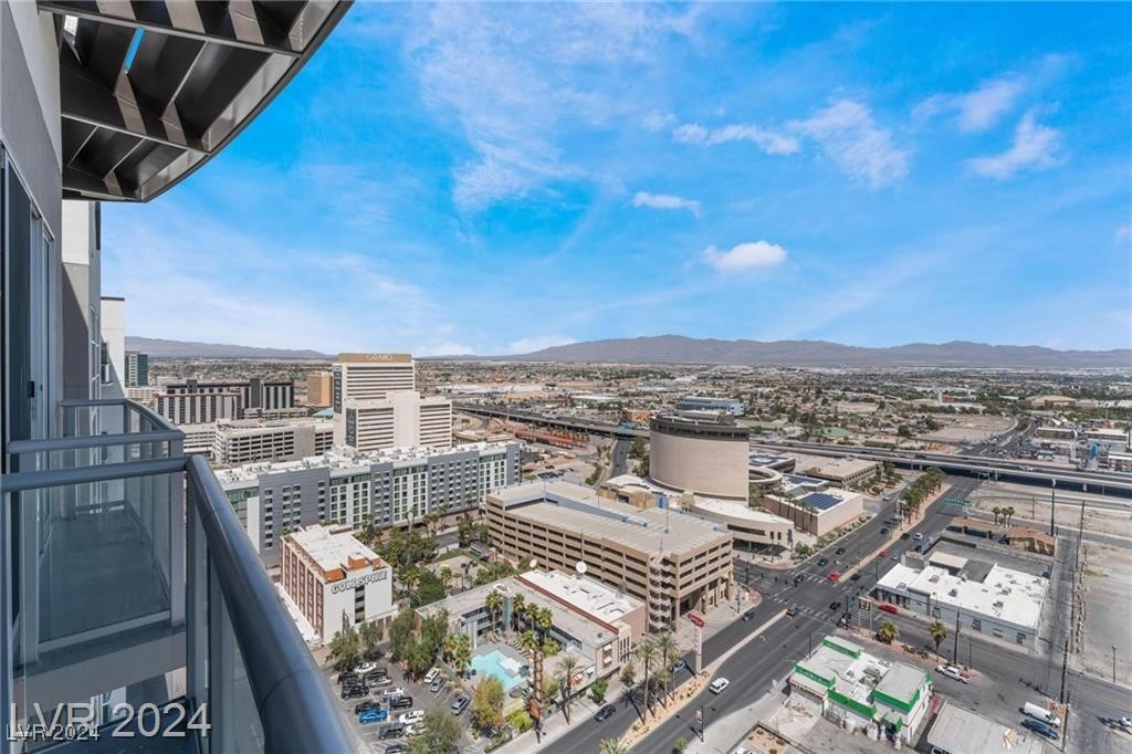 150 Las Vegas Boulevard 2512