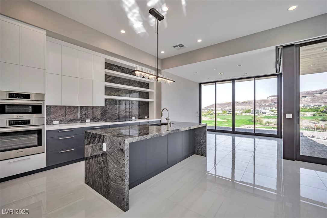 650 Scenic Cliff Drive, Henderson, Nevada image 18