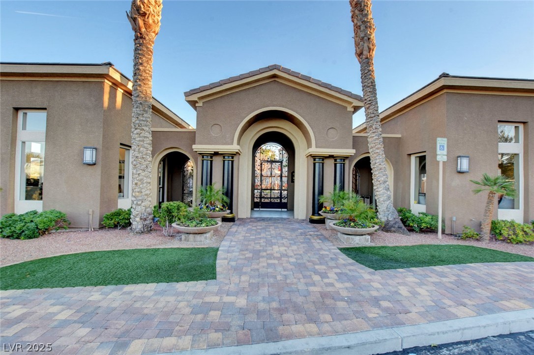 2900 Sunridge Heights Parkway 718