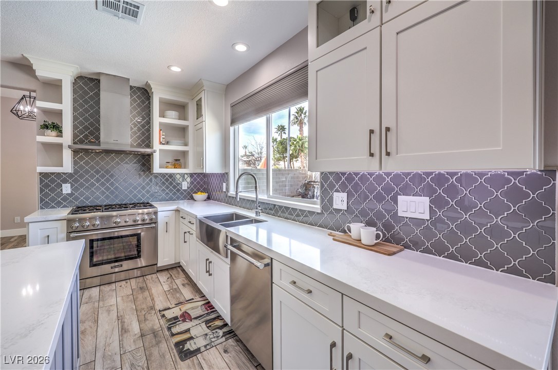 Properties 4 4833 Spanish Wells Drive