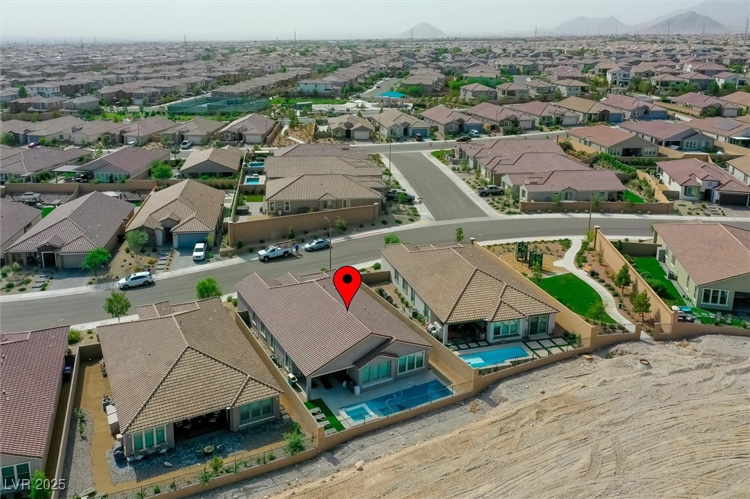 Las Vegas, Nevada 89166, United States, 4 Bedrooms Bedrooms, ,3 BathroomsBathrooms,Residential,Pending,195953