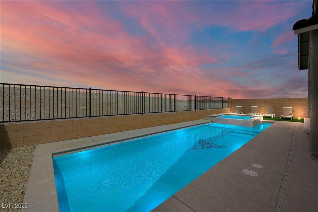 Las Vegas, Nevada 89166, United States, 4 Bedrooms Bedrooms, ,3 BathroomsBathrooms,Residential,Pending,195953