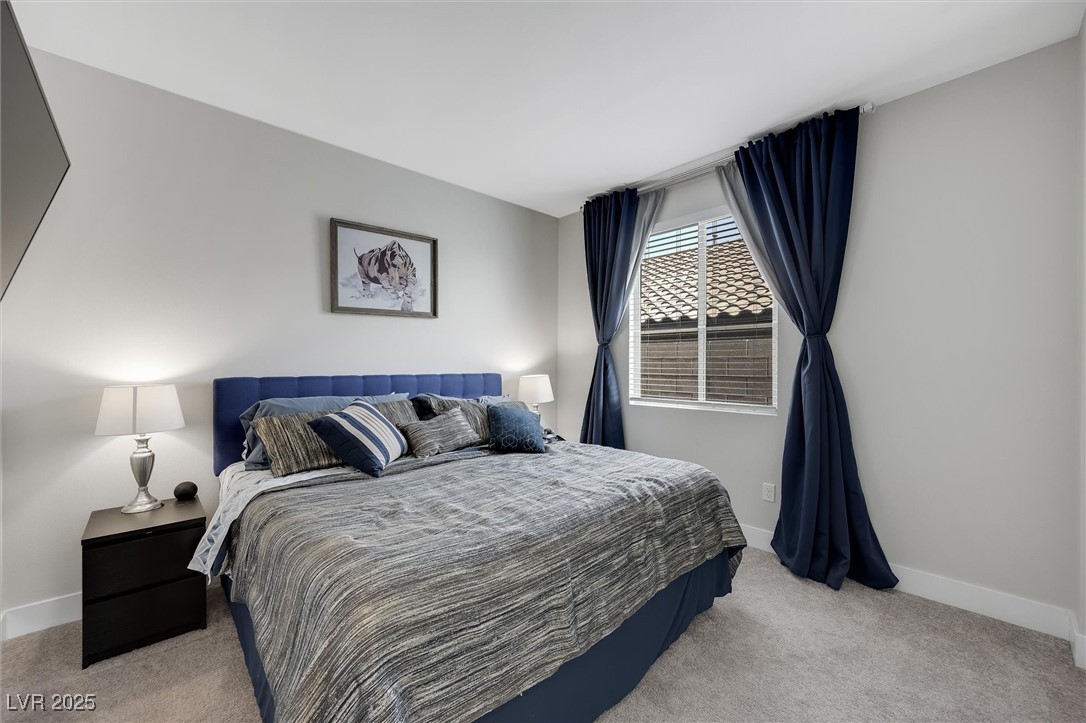 Las Vegas, Nevada 89166, United States, 4 Bedrooms Bedrooms, ,3 BathroomsBathrooms,Residential,Pending,195953