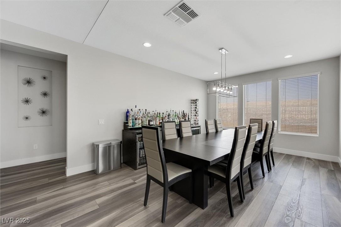 Las Vegas, Nevada 89166, United States, 4 Bedrooms Bedrooms, ,3 BathroomsBathrooms,Residential,Pending,195953