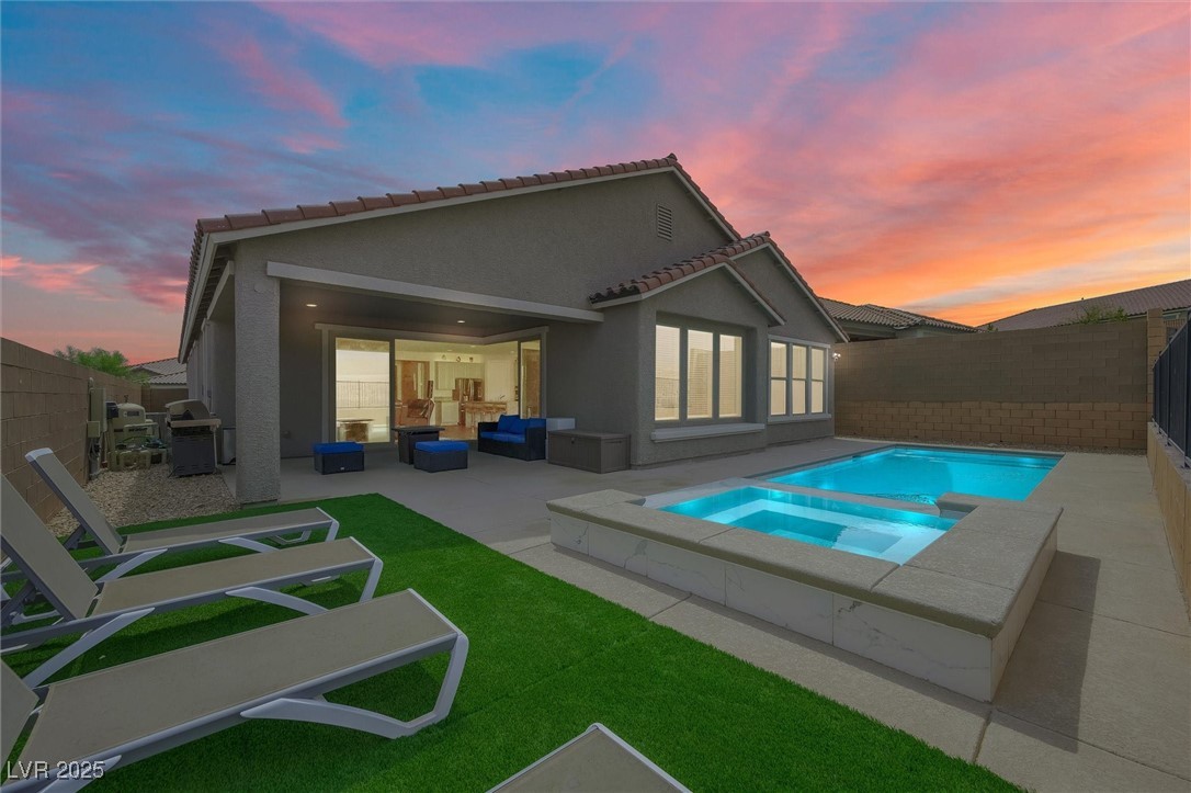 Las Vegas, Nevada 89166, United States, 4 Bedrooms Bedrooms, ,3 BathroomsBathrooms,Residential,Pending,195953