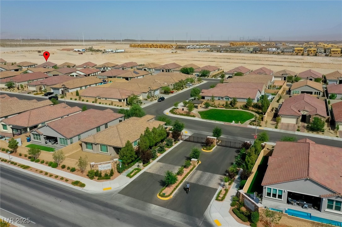 Las Vegas, Nevada 89166, United States, 4 Bedrooms Bedrooms, ,3 BathroomsBathrooms,Residential,Pending,195953