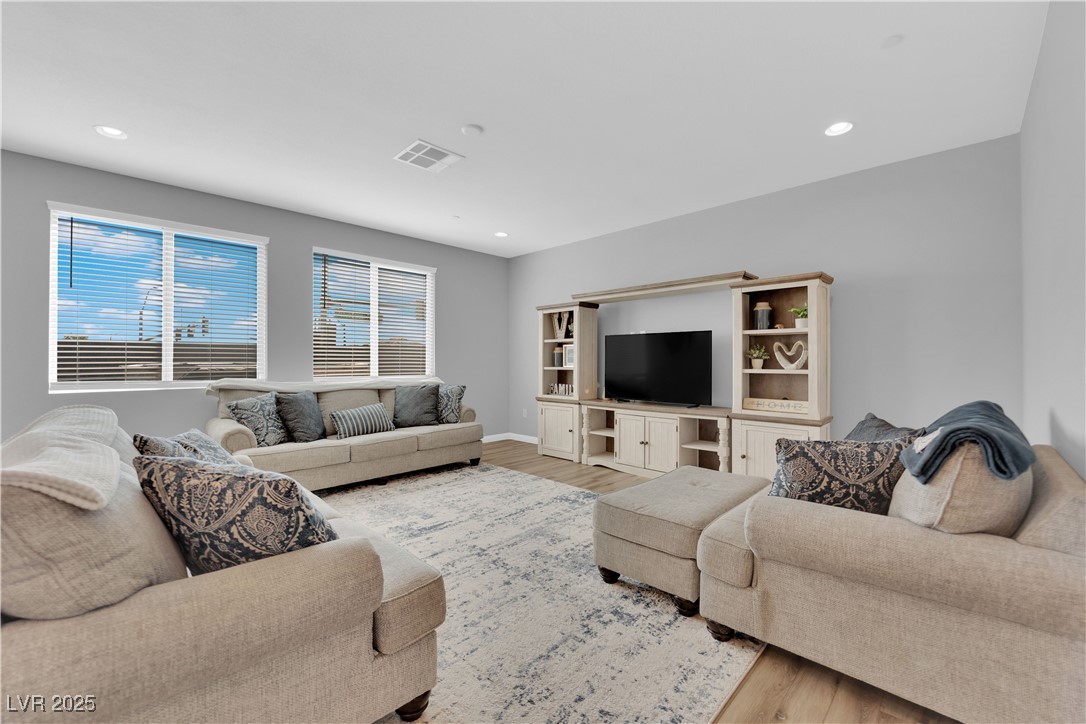 9212 Lunar Effect Street, Las Vegas, Nevada image 14