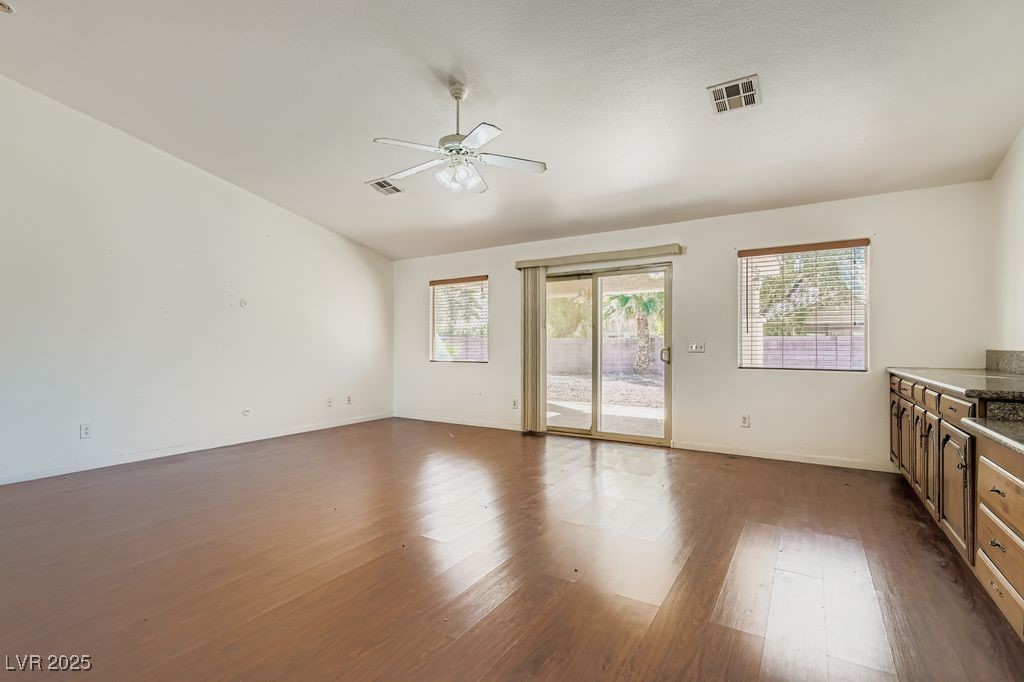 5605 Estrella Mountain Court